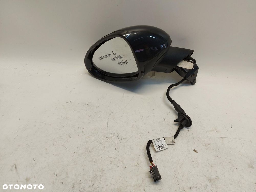 PORSCHE MACAN 95B Lusterko zewnętrzne lewe 9PIN M7R 95B857507C - 1