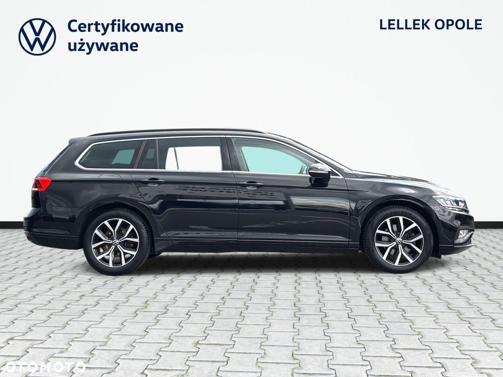 Volkswagen Passat Variant 2.0 TDI SCR Elegance DSG - 5
