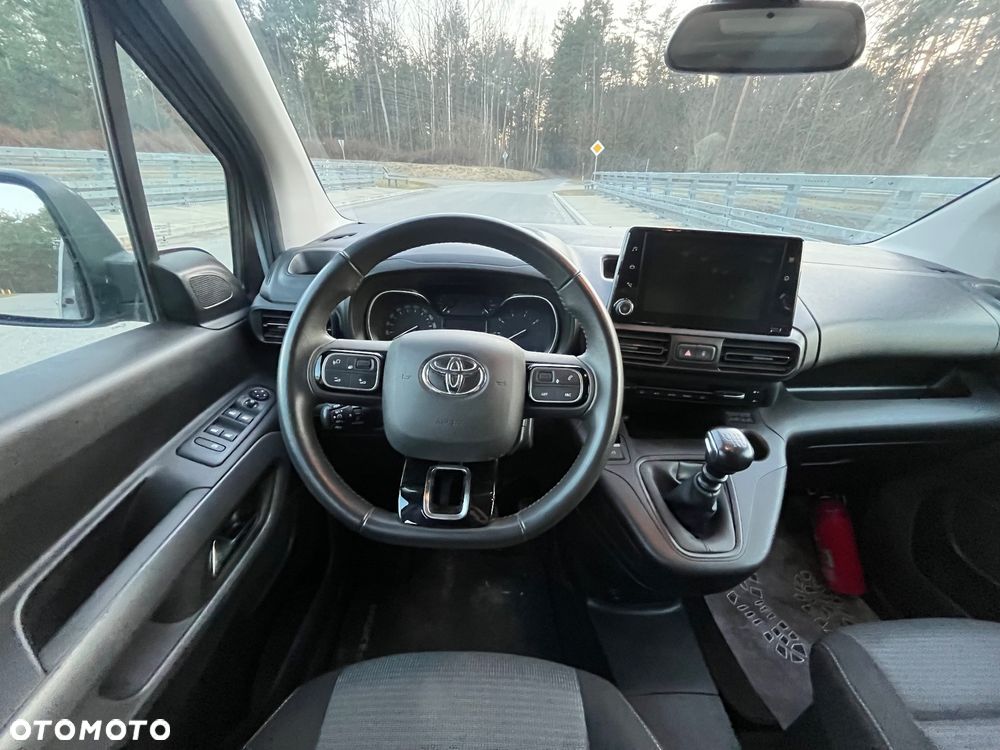 Toyota Proace City Verso Long 1.5 D-4D Business - 18