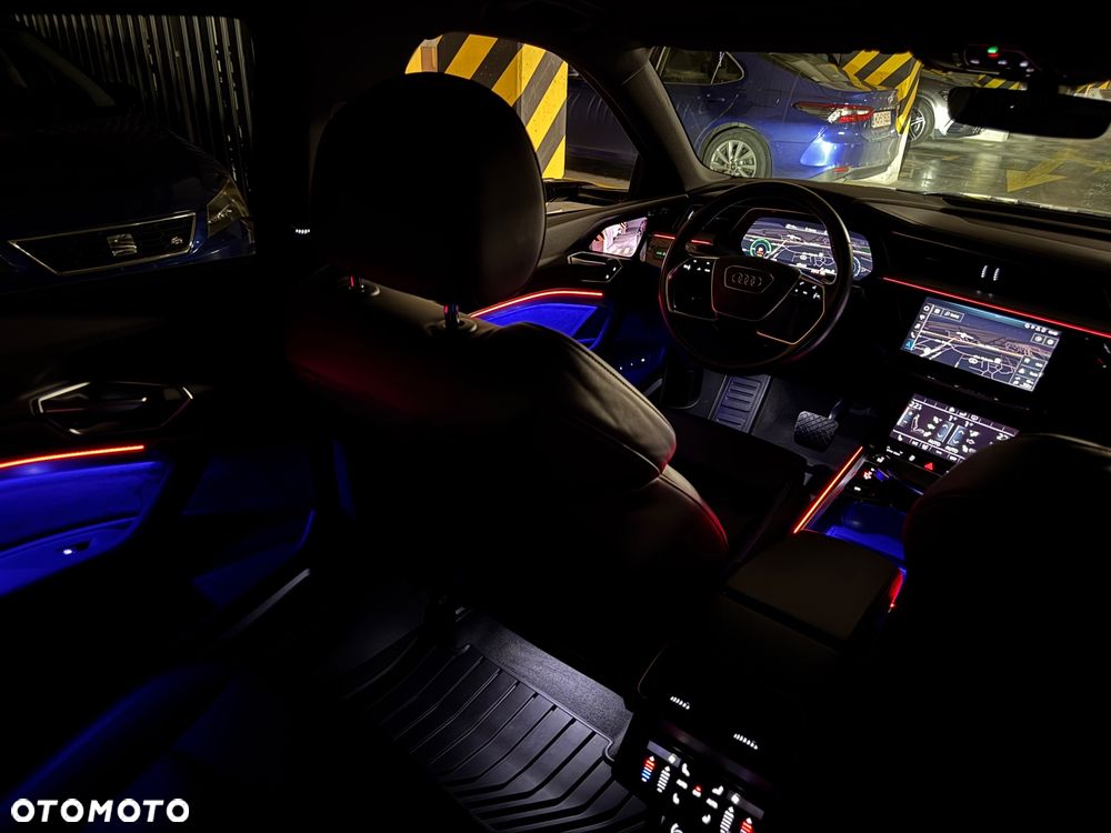 Audi e-tron 55 Quattro S line - 20