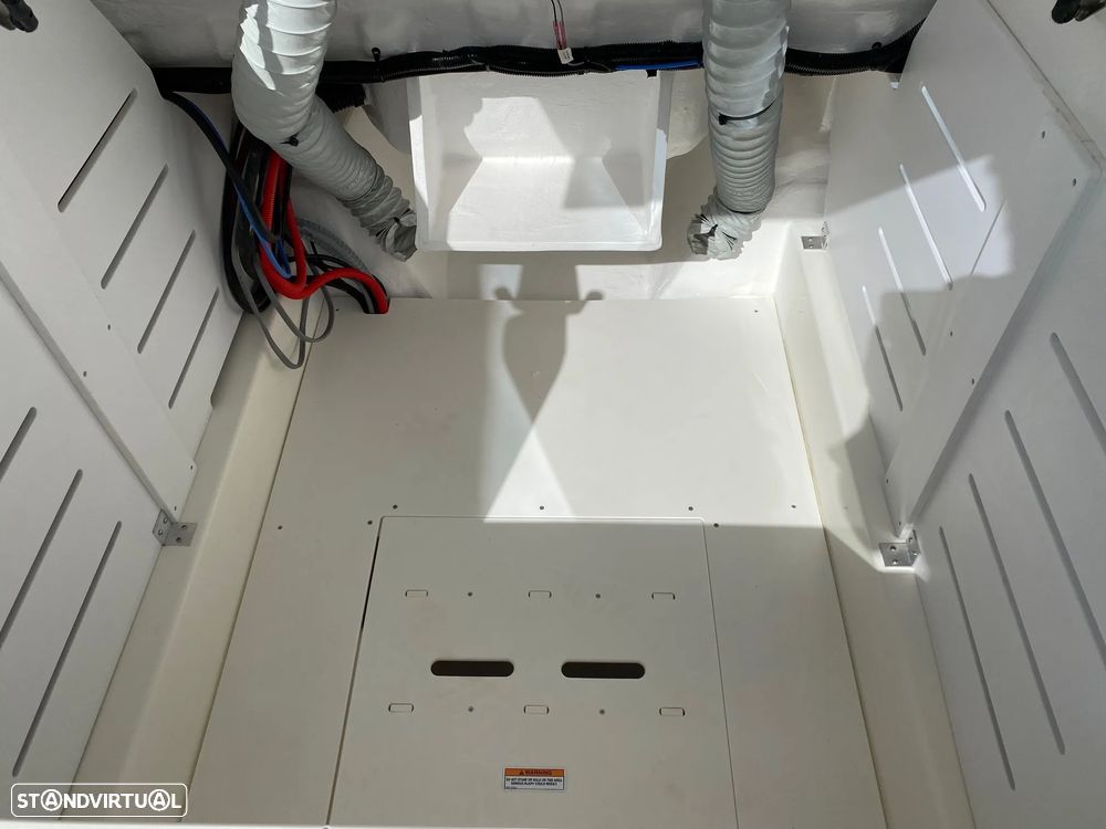 Bayliner VR6 OB - 30