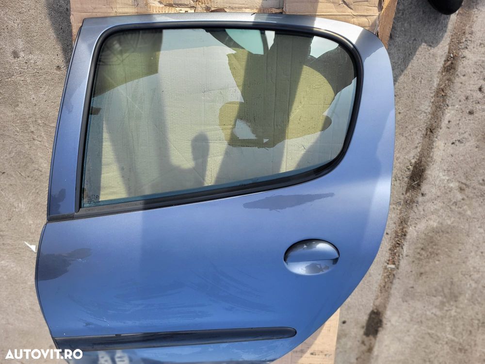 Vindem usa stanga spate Peugeot 206 Plus - 7