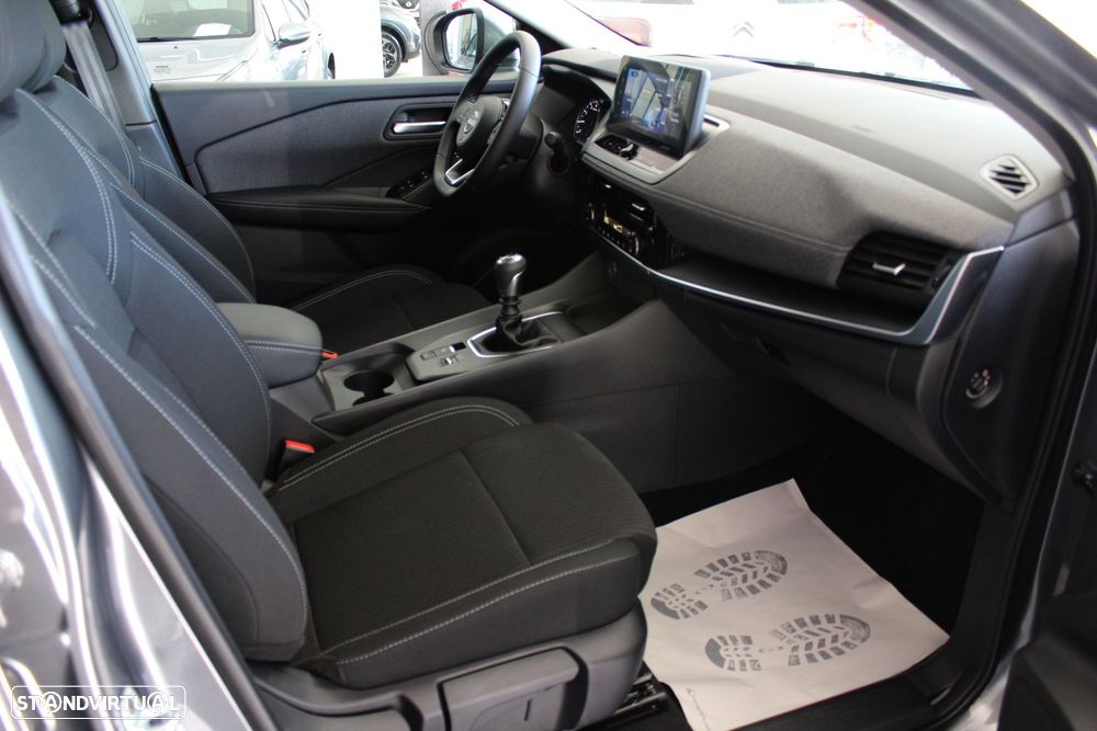 Nissan Qashqai 1.3 DIG-T Engage - 19