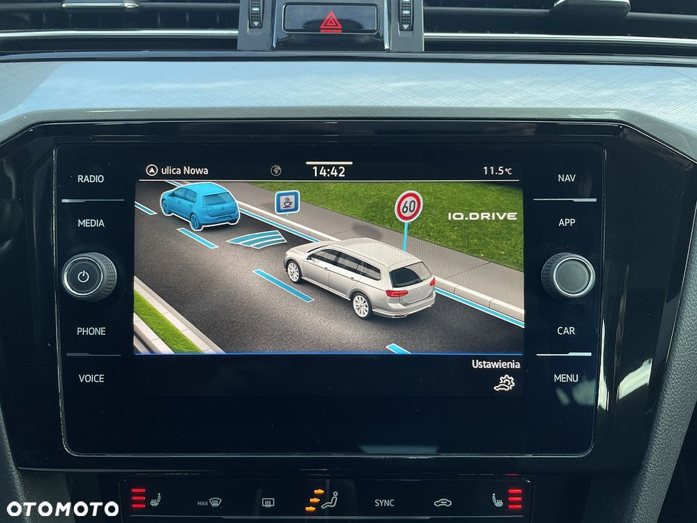 Volkswagen Passat 2.0 TDI EVO Business DSG - 13