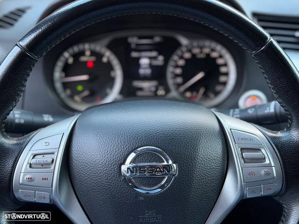 Nissan Navara N-Connecta 2.3 DCi 190HP 4WD 3L - 19