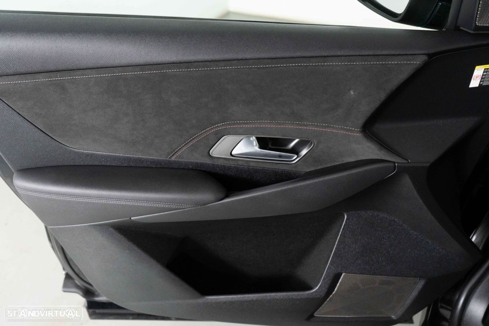 DS DS7 Crossback E-Tense Performance Line+ EAT8 - 23