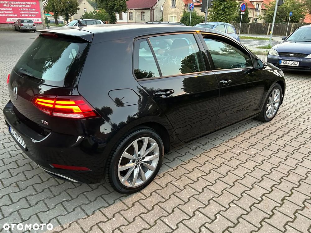 Volkswagen Golf 1.6 TDI BlueMotion Trendline - 4