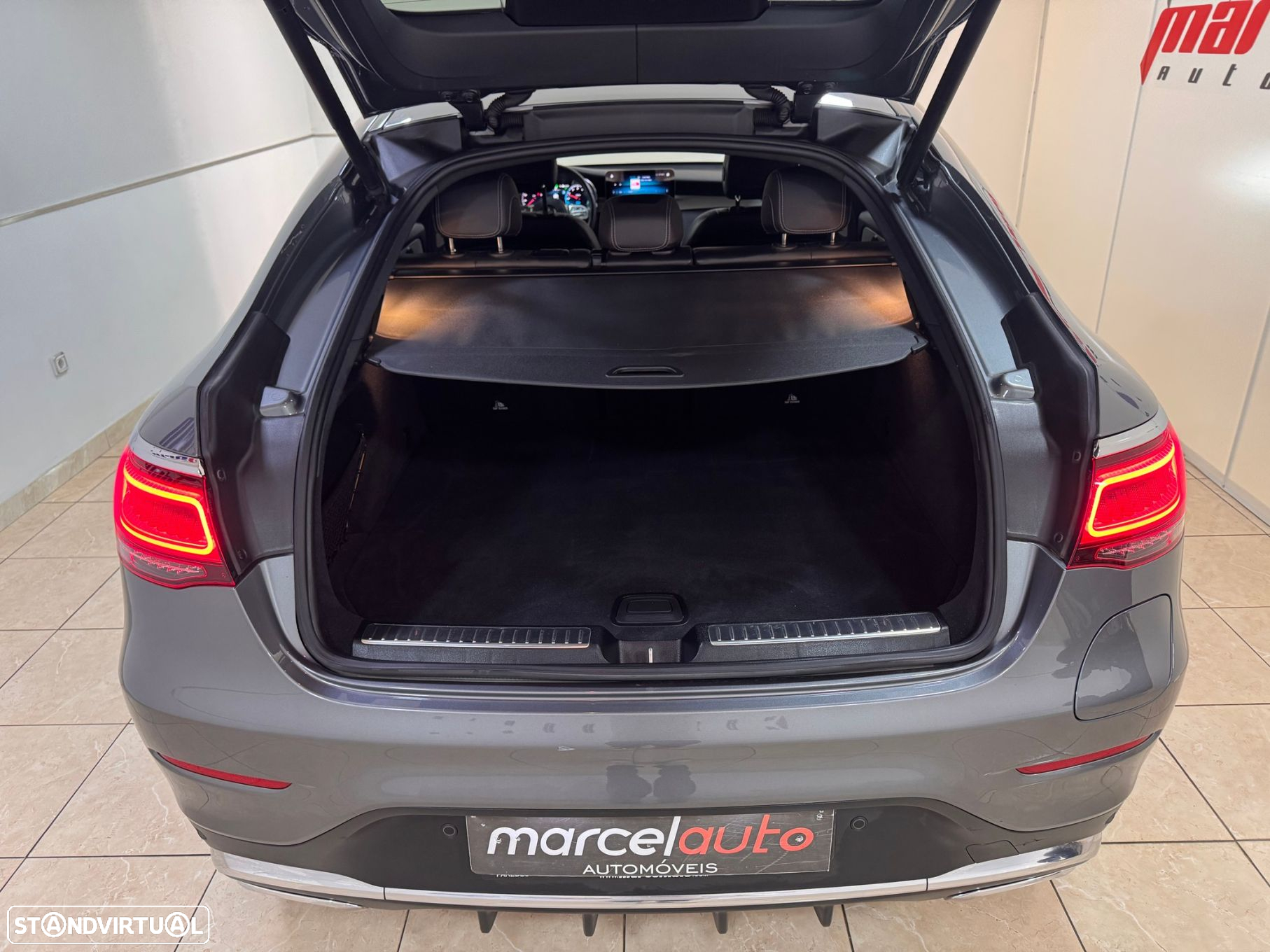 Mercedes-Benz GLC 300 de Coupé 4Matic - 11