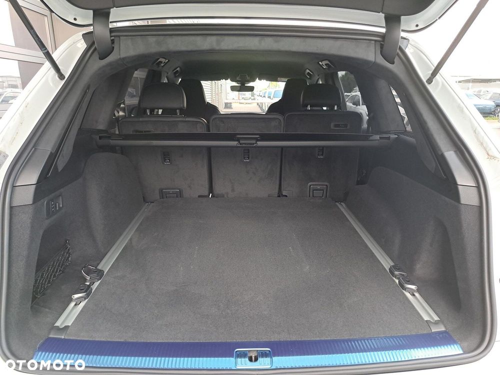 Audi Q7 - 17
