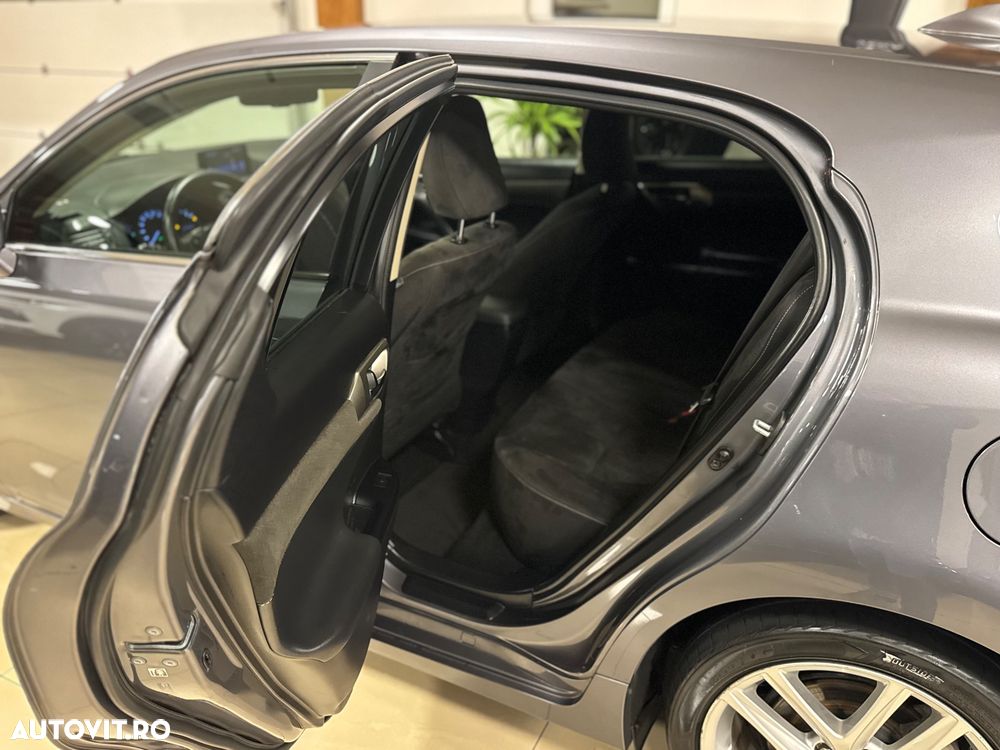 Lexus CT Executive Line - 9