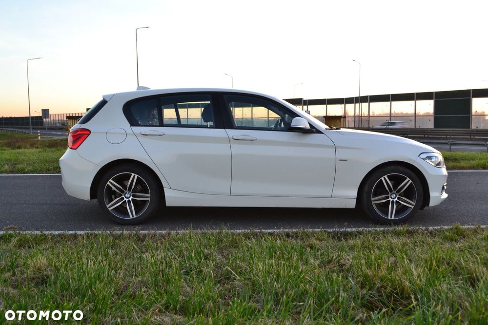 BMW Seria 1 118d Sport Line - 2