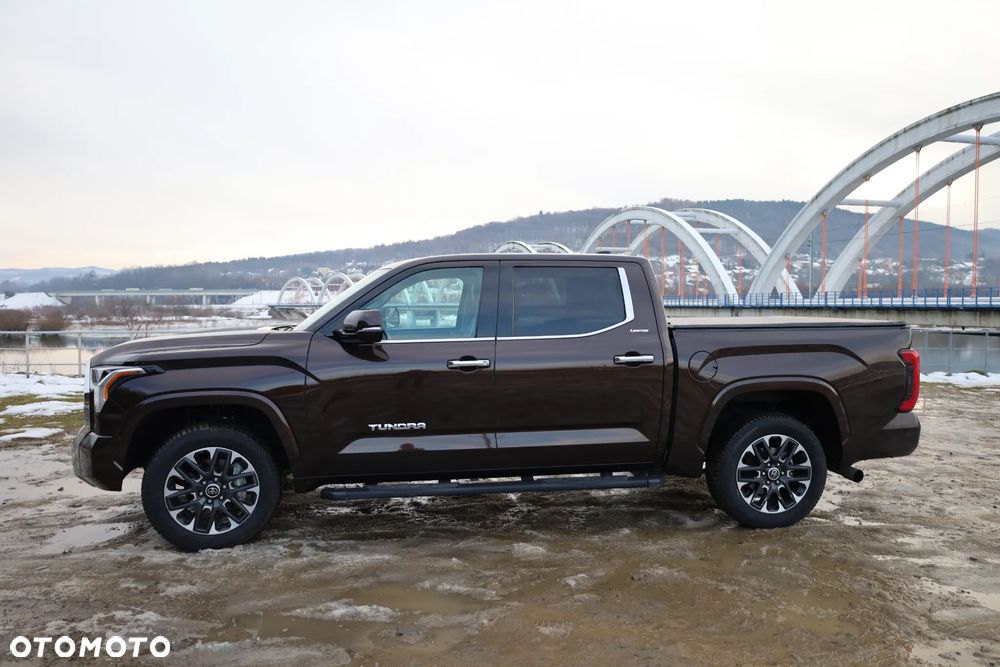 Toyota Tundra - 9