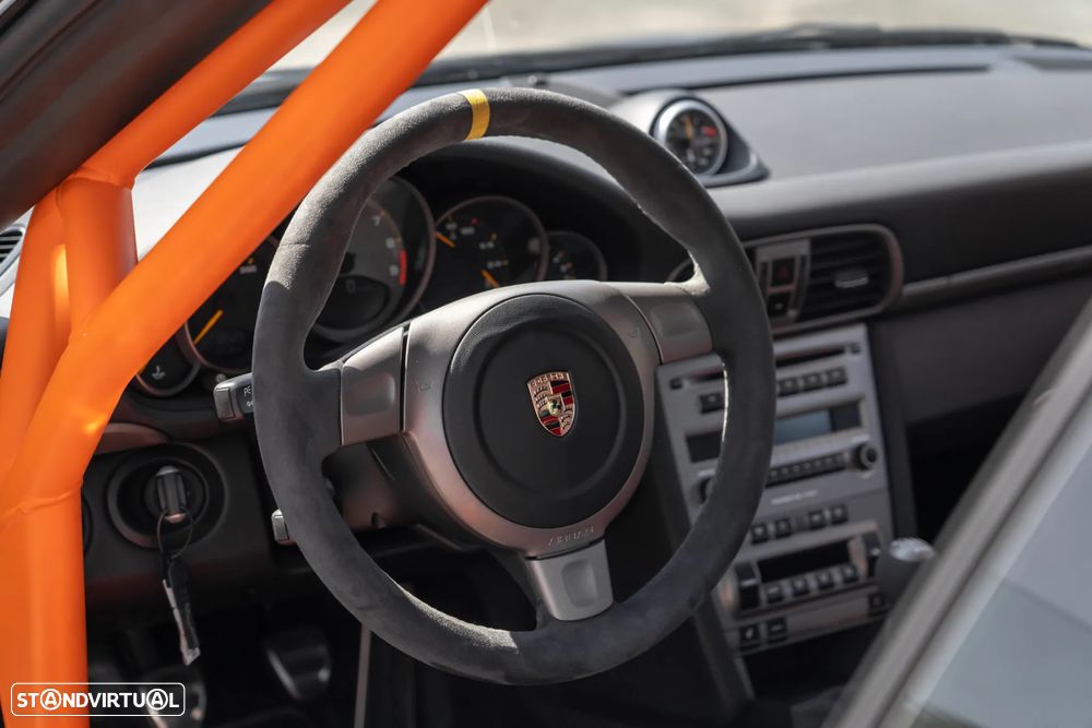 Porsche 911 (997) GT3 RS - 13