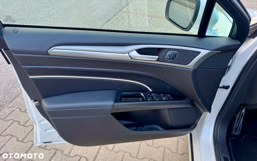 Ford Mondeo Vignale 2.0 TDCi 4WD PowerShift - 20