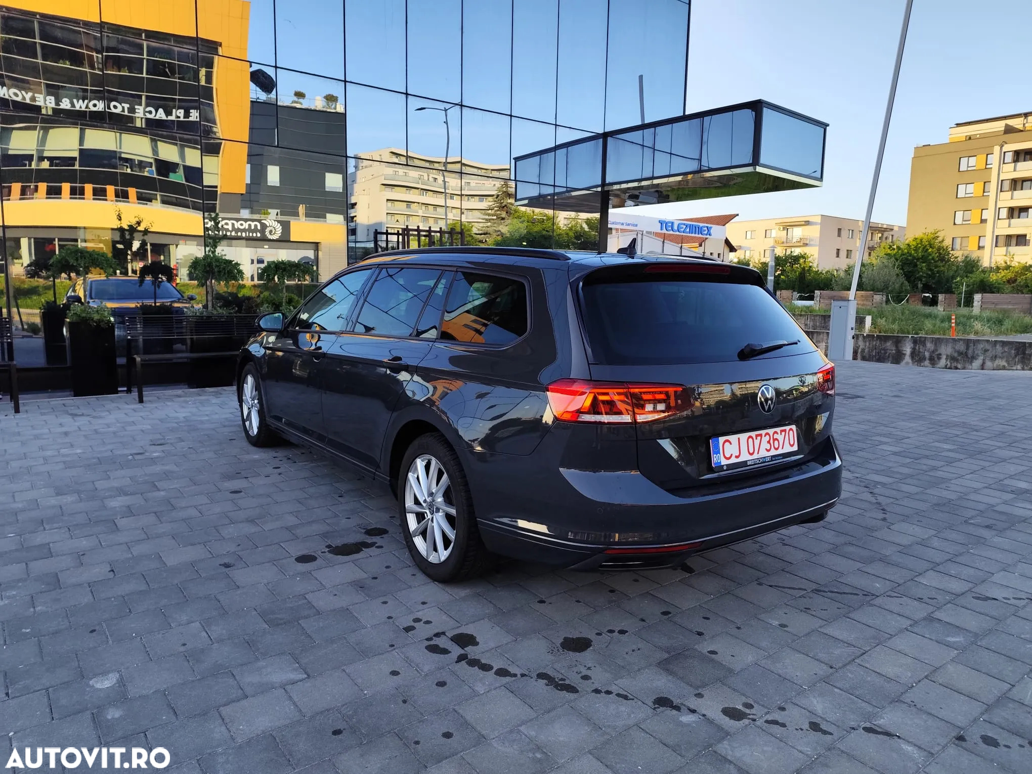 Volkswagen Passat Variant 2.0 TDI DSG Comfortline - 6