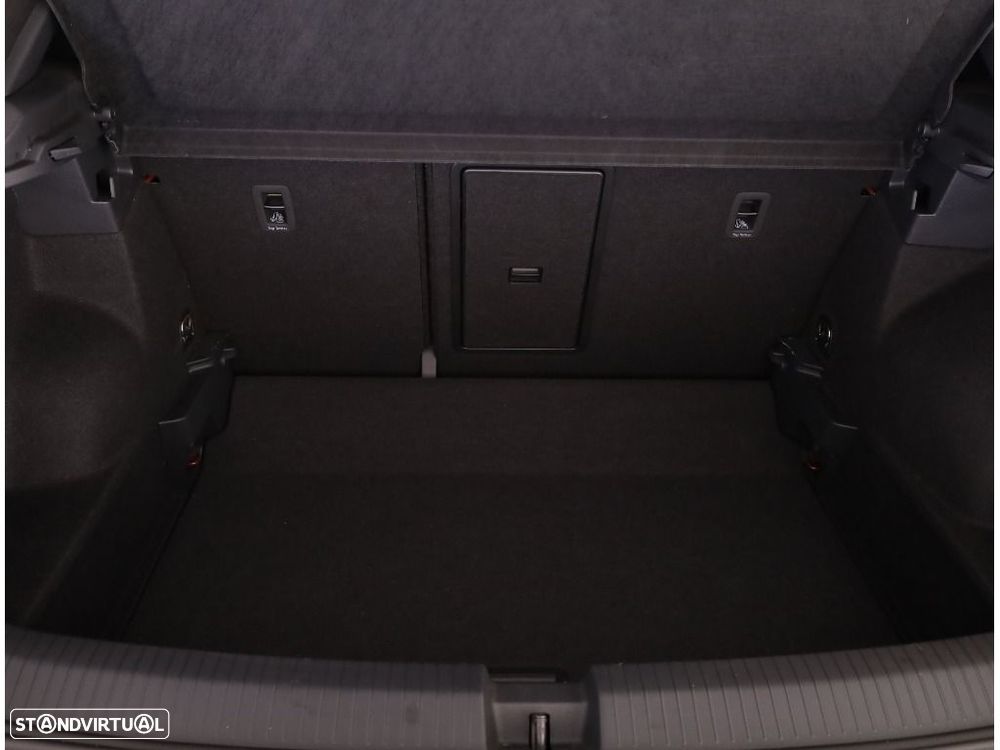 VW T-Roc 1.5 TSI R-Line DSG - 26