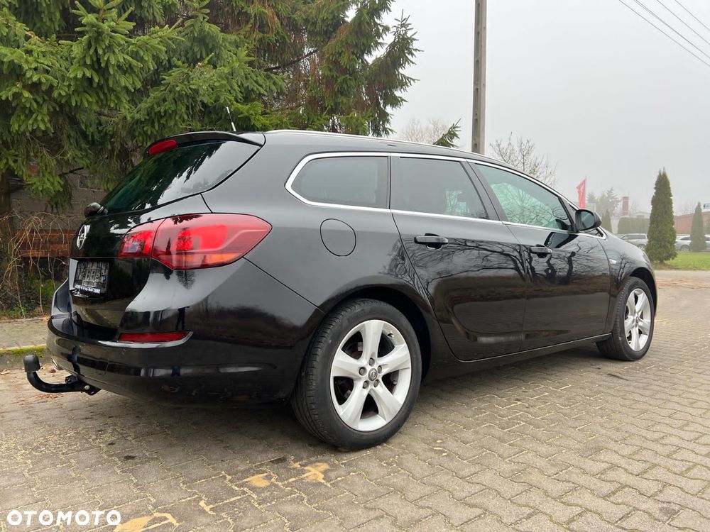 Opel Astra 1.4 Turbo Sport - 11