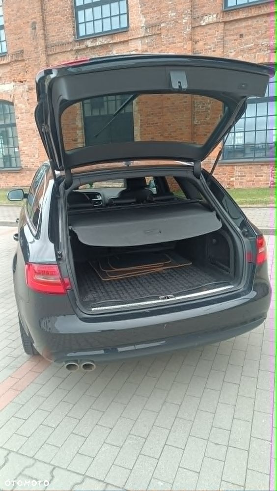 Audi A4 Avant 2.0 TDI Quattro S tronic - 17