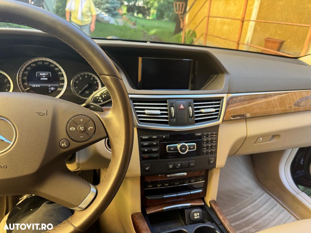 Mercedes-Benz E 350 CGI BlueEFFICIENCY Aut. - 10