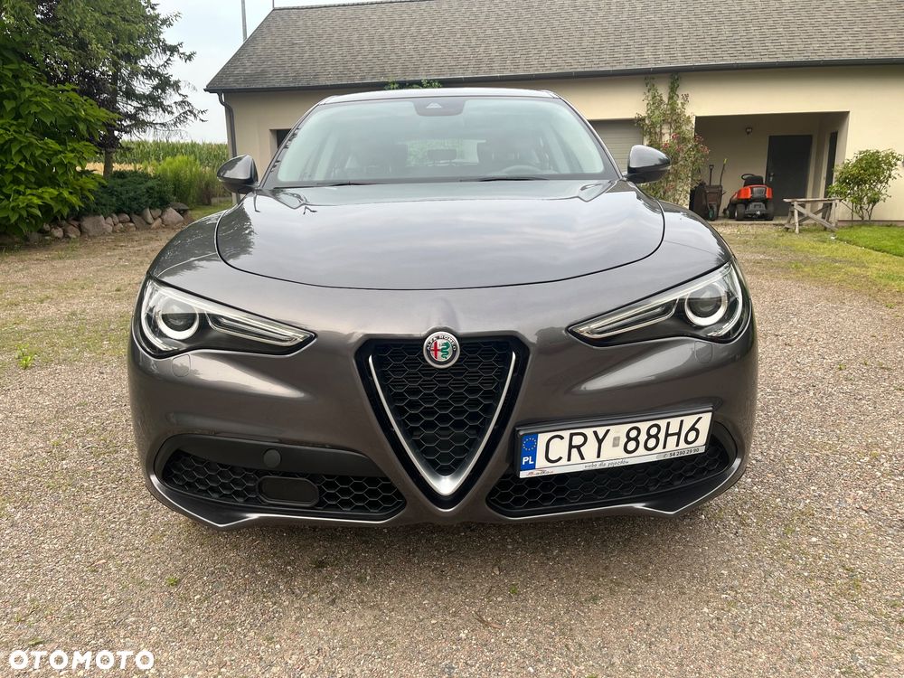 Alfa Romeo Stelvio 2.0 Turbo Sprint Q4 - 8