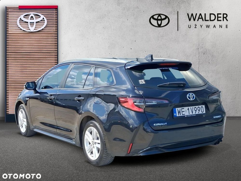 Toyota Corolla 2.0 Hybrid Comfort - 4