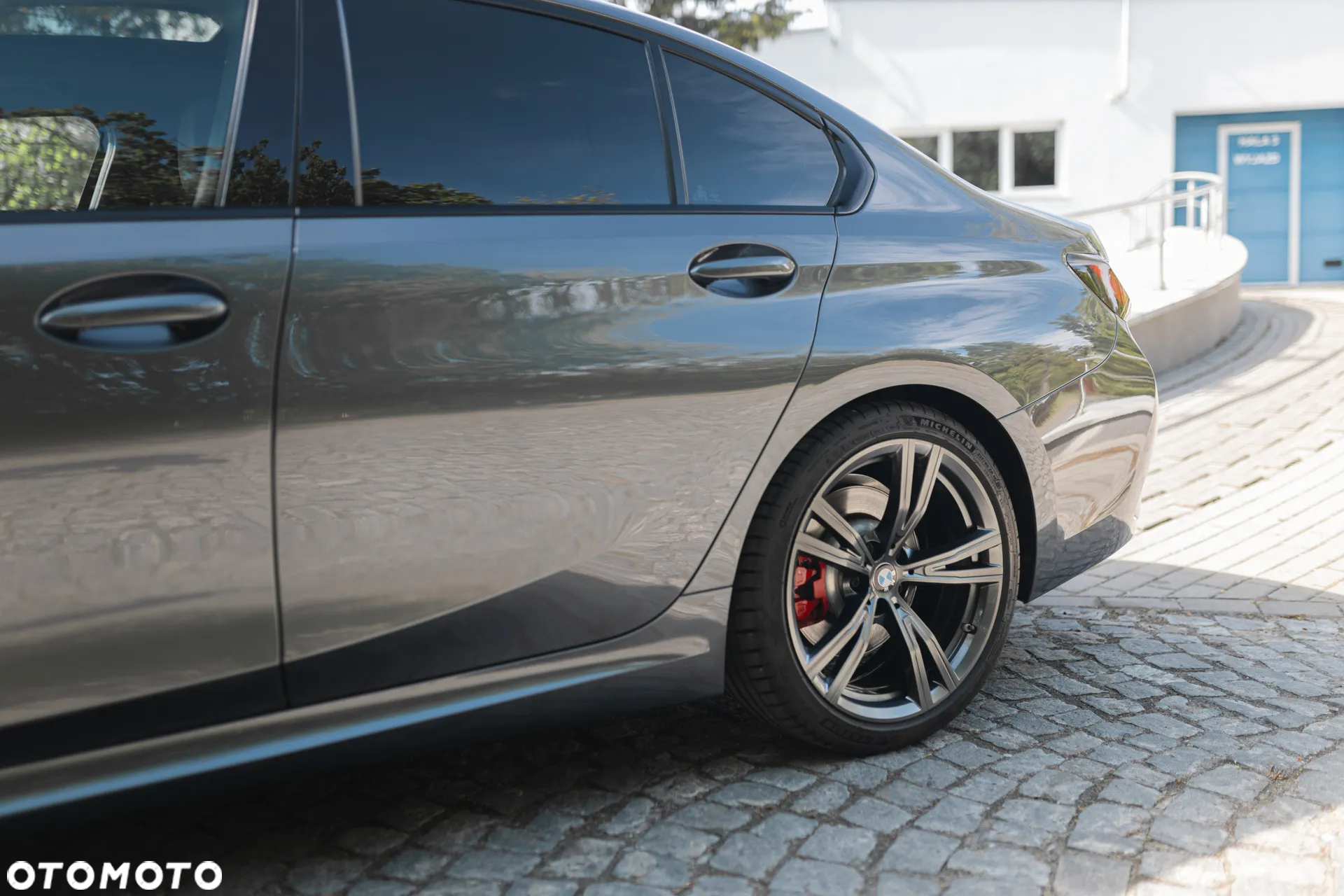 BMW Seria 3 330i xDrive M Sport - 4