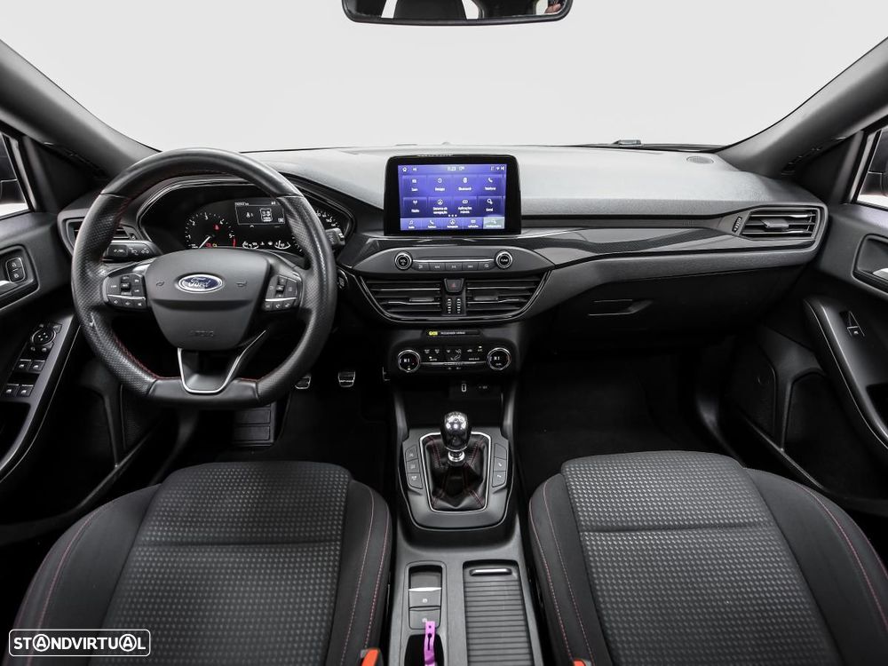 Ford Focus 1.5 TDCi EcoBlue ST-Line - 6