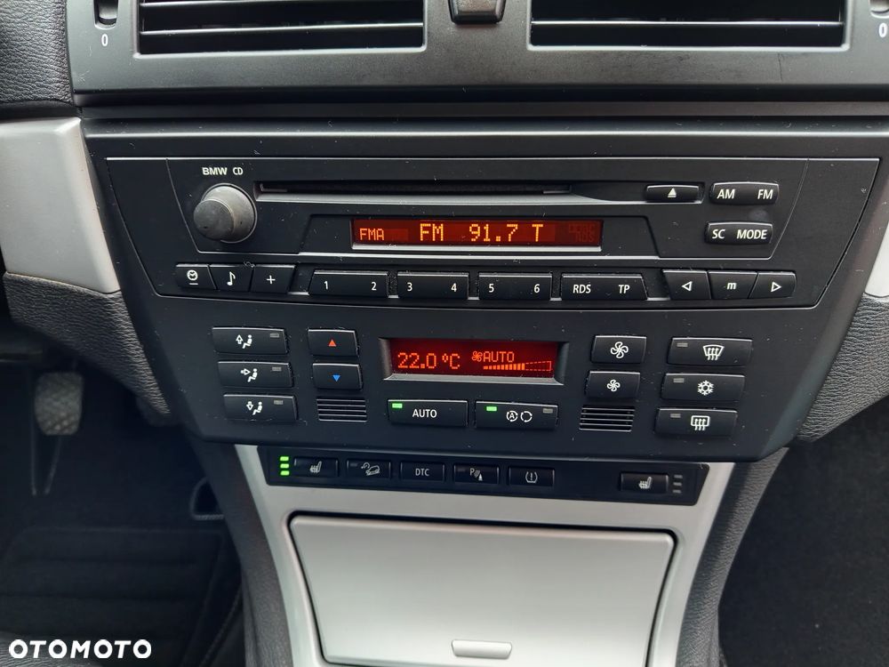 BMW X3 2.0d - 33