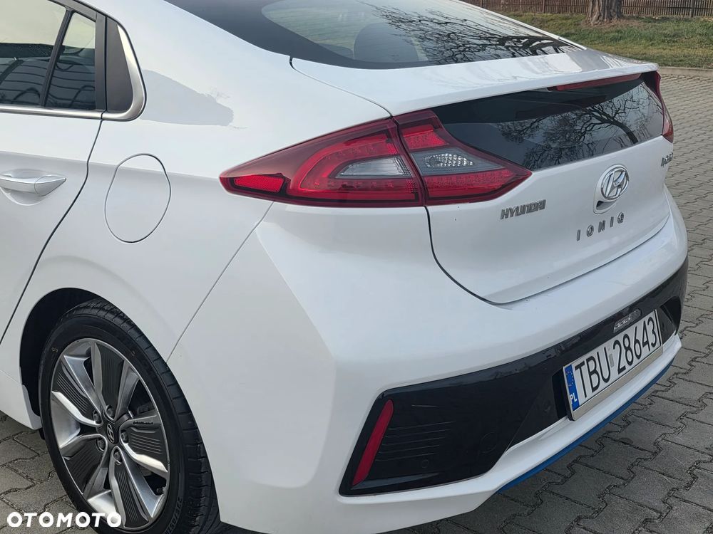 Hyundai IONIQ Plug-in hybrid Premium - 13