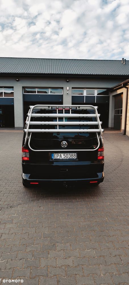 Volkswagen Multivan - 7