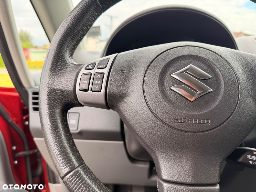 Suzuki SX4 1.6 VVT 4x4 Style - 10