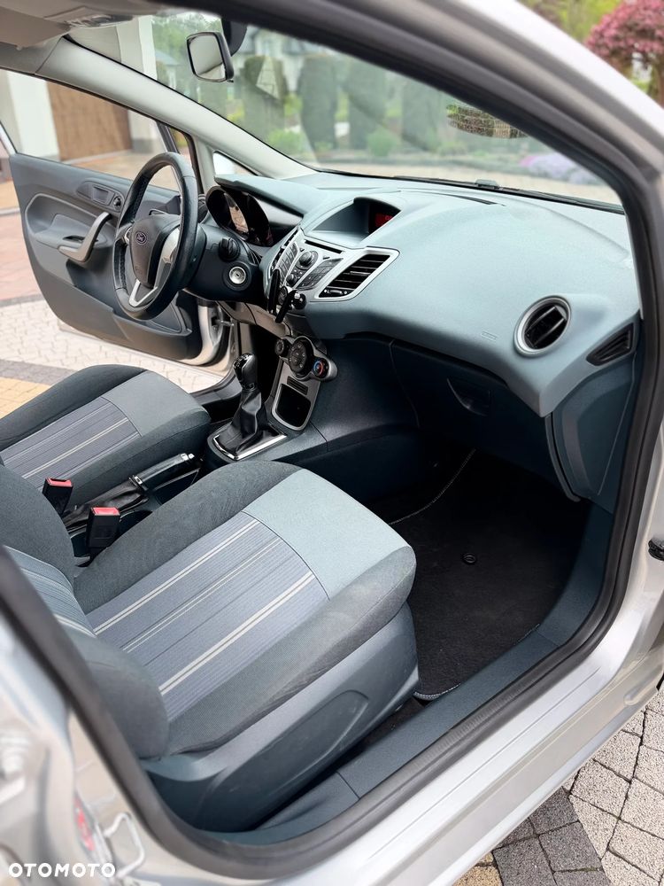 Ford Fiesta - 11