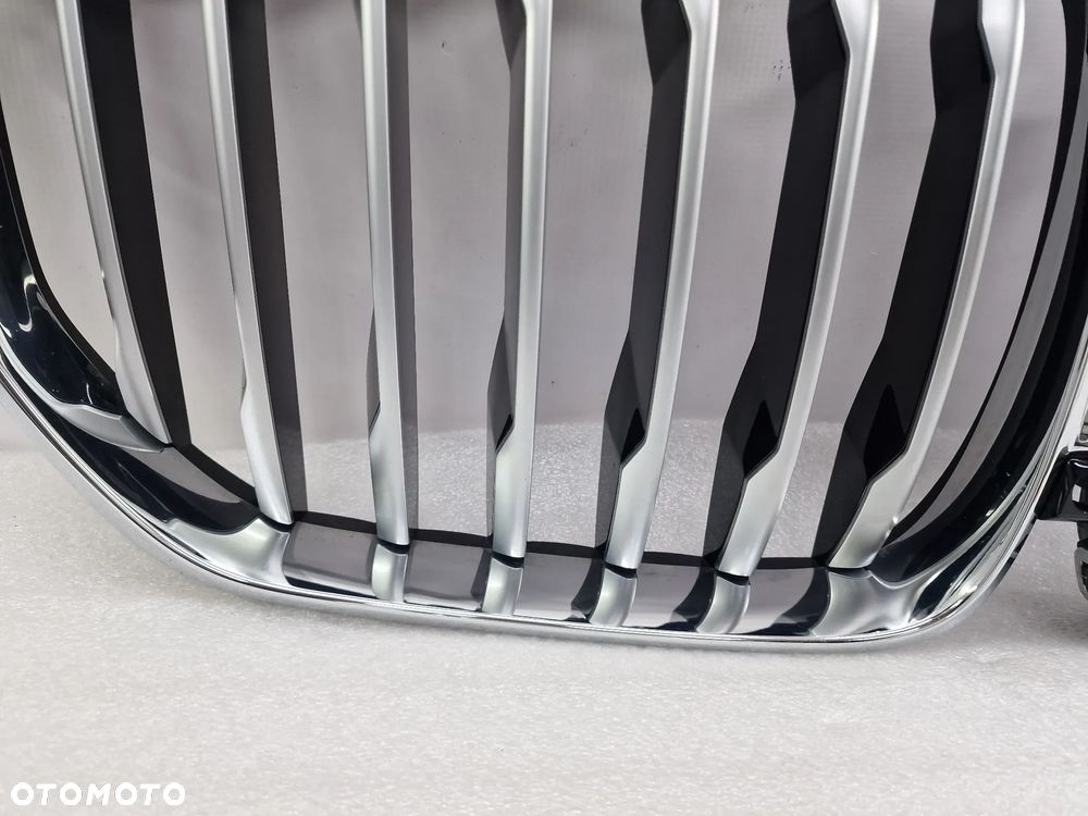 BMW X5 G05 19- ATRAPA / NERKI / GRILL PRZEDNI PRZÓD SATYNA + CHROM , NR 7454887 / 7454888 , NR AUKCJI GL403 - 4