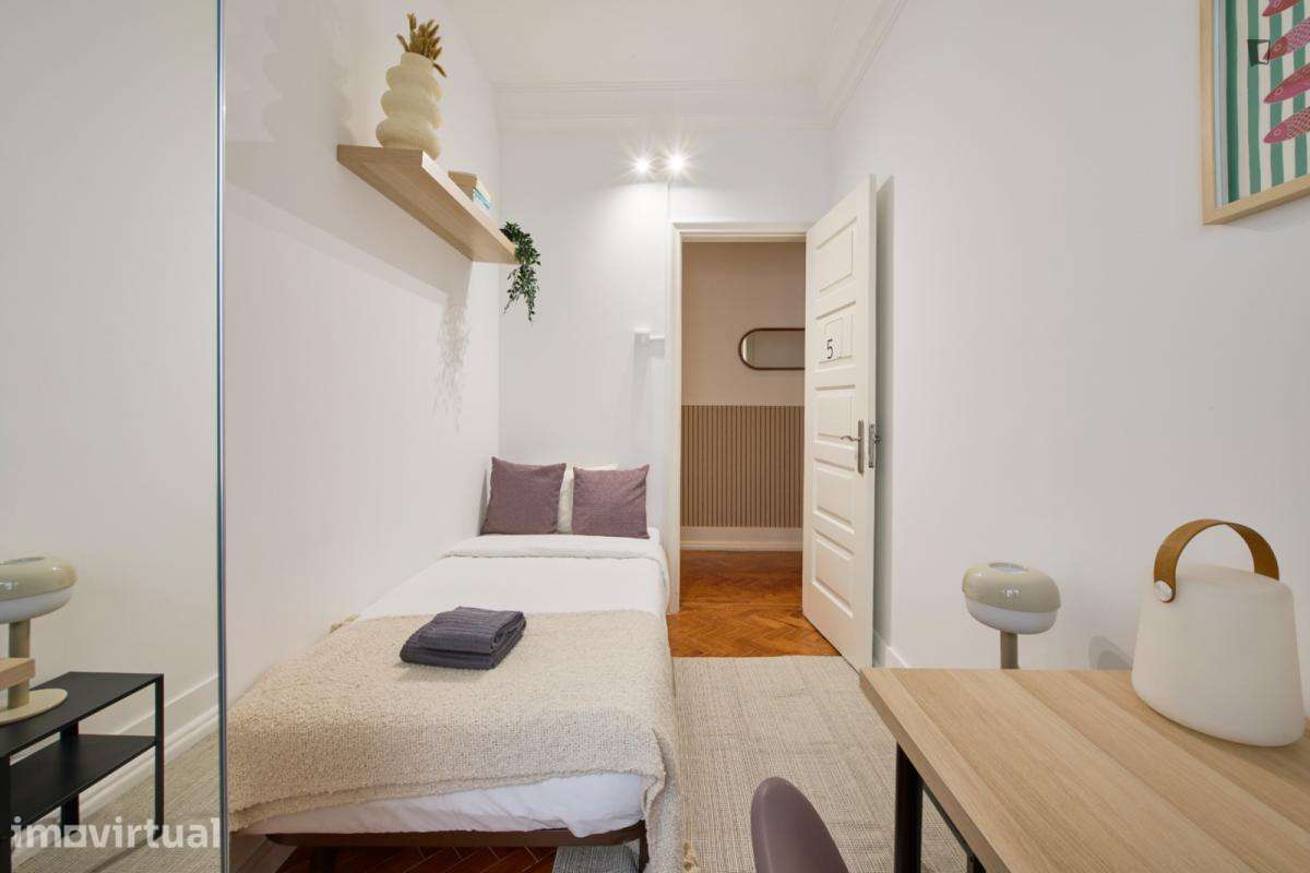 Quarto - localizado em Entrecampos Lisbon - Grande imagem: 5/39