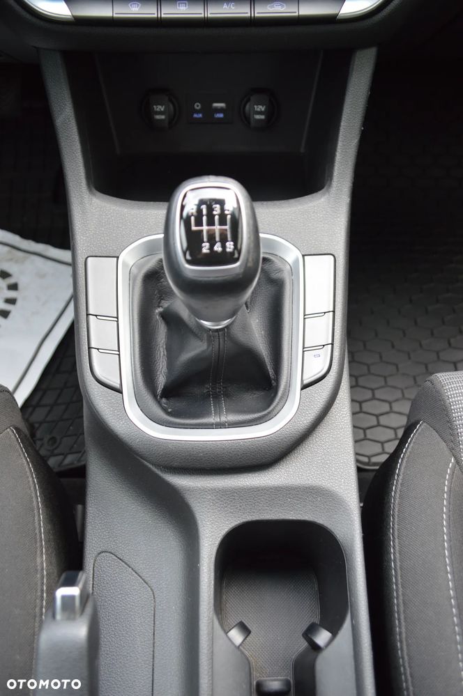 Hyundai i30 - 21