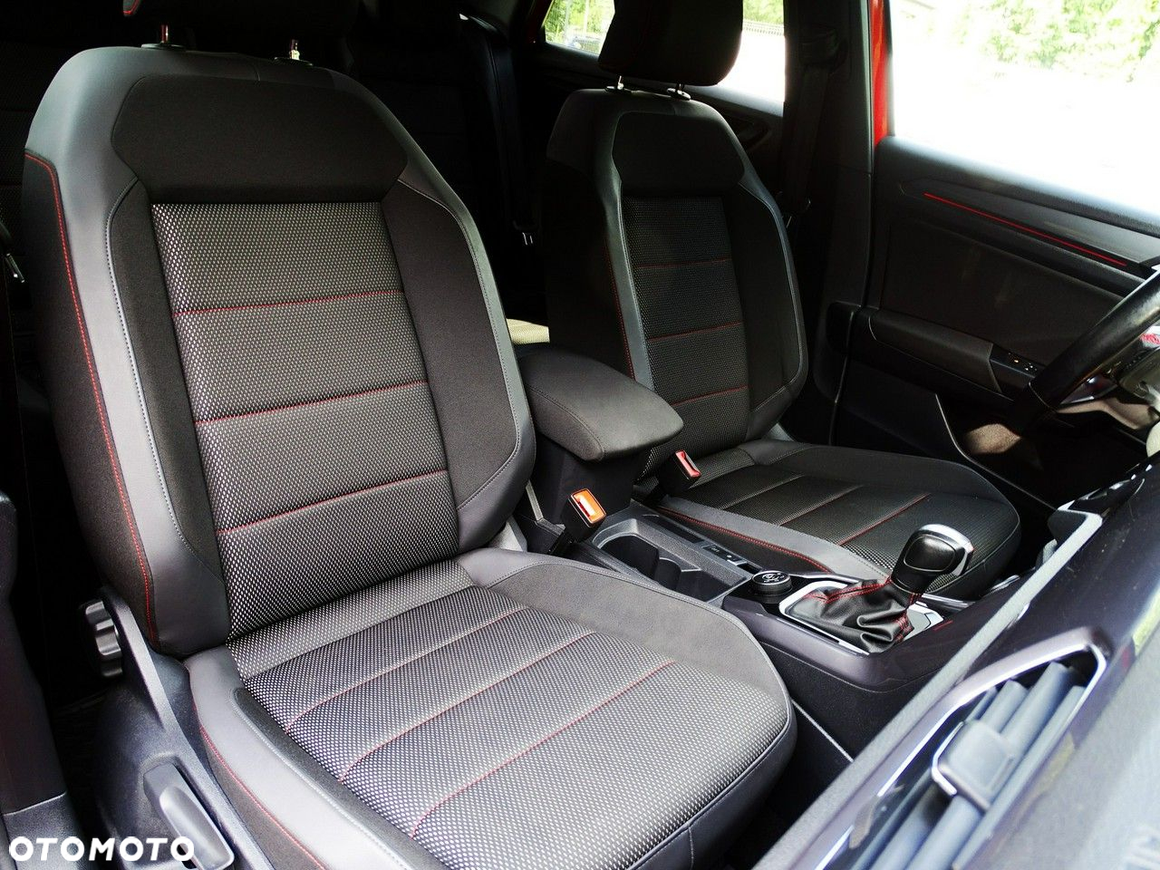 Volkswagen T-Roc 2.0 TSI 4Motion Premium DSG - 19