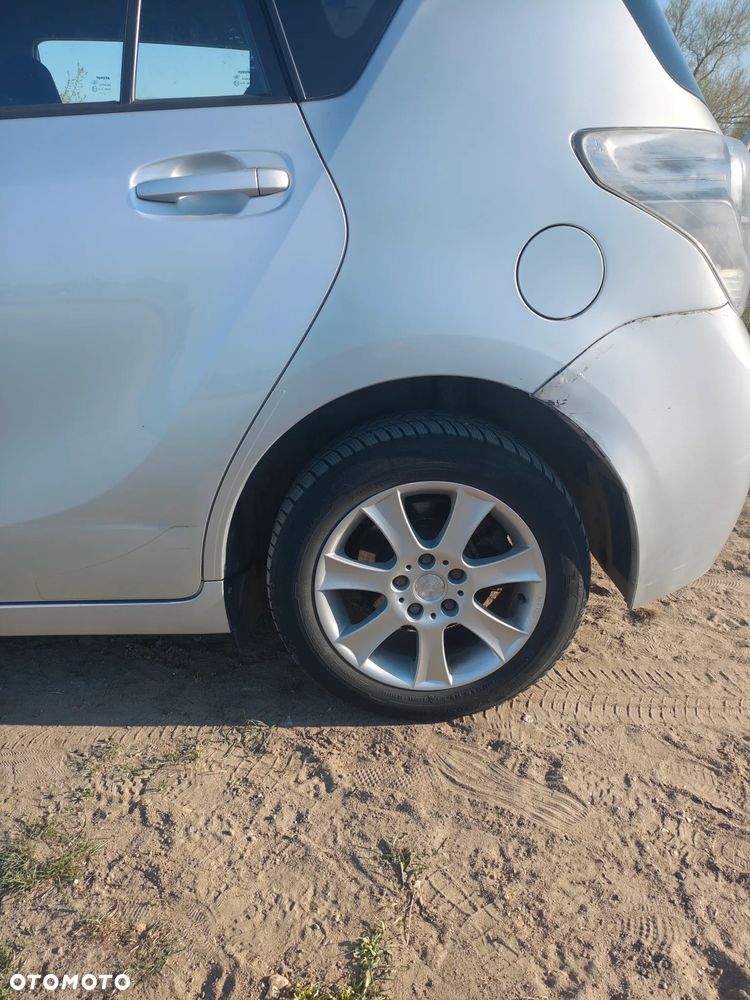 Toyota Verso 2.0 D-4D - 6