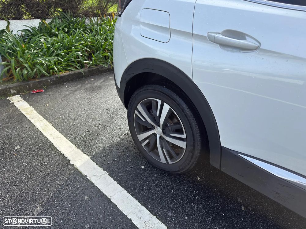 Peugeot 3008 1.5 BlueHDi GT EAT8 - 2
