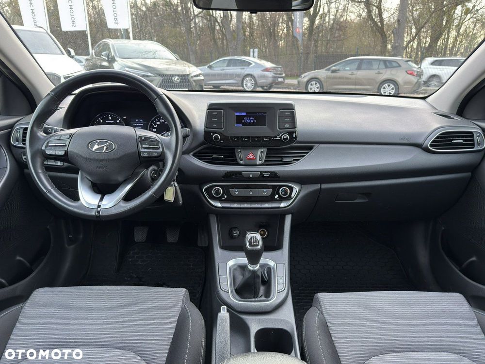 Hyundai i30 - 21