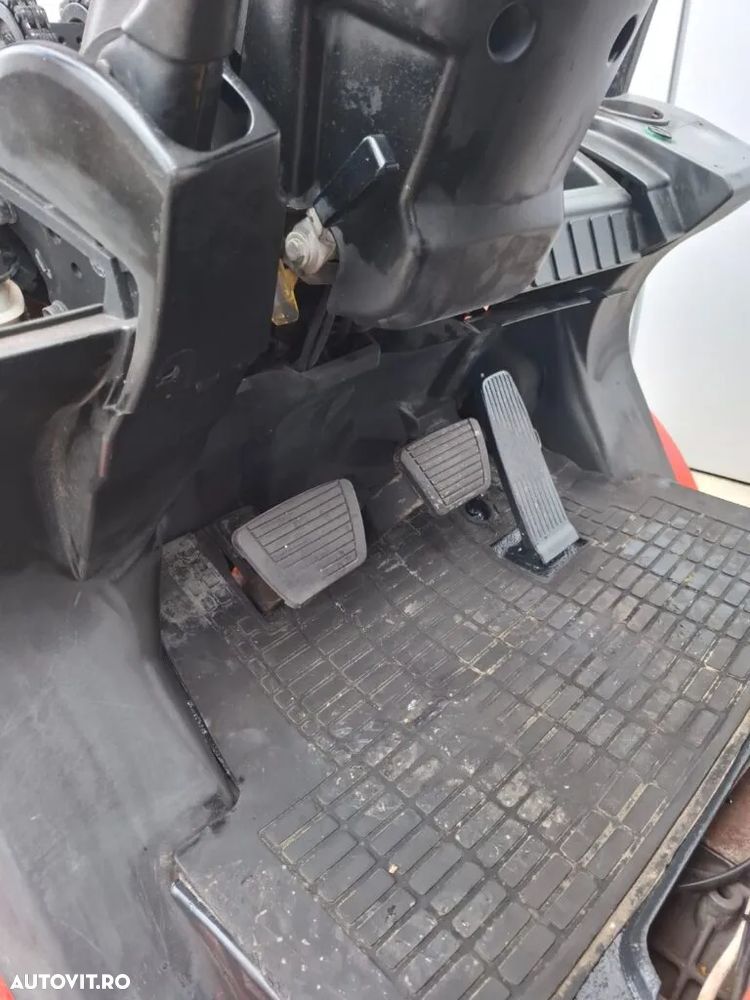 Caterpillar DP30N, CATARG TRIPLEX - 18