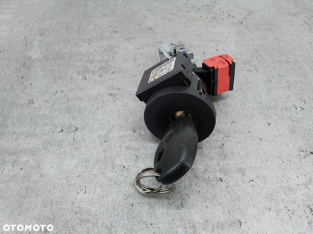STACYJKA RENAULT CLIO III 8200214173C  N0502060 21673884-7B 1.5 DCI - 4