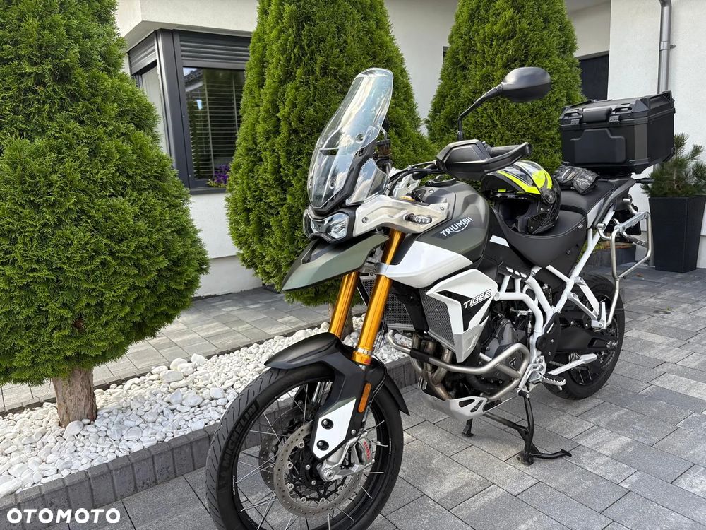 Triumph Tiger - 5