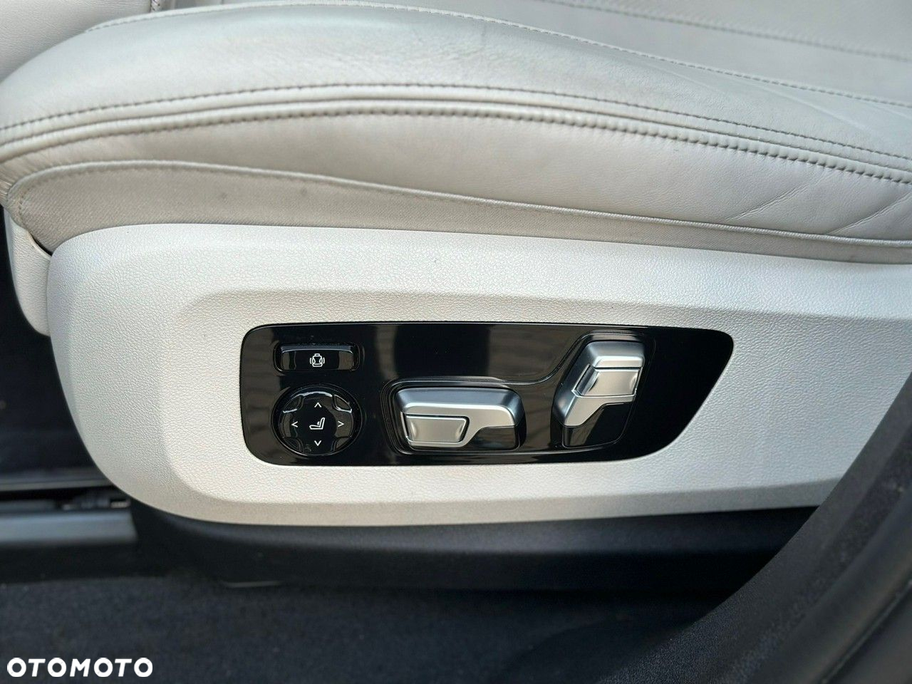 BMW X6 - 28