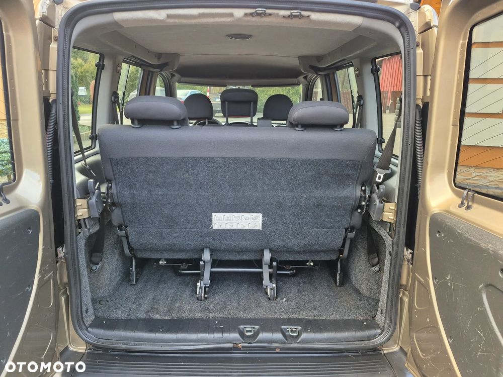 Fiat Doblo 1.4 8V Family - 15