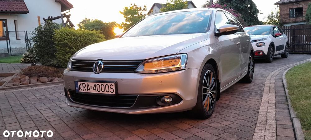 Volkswagen Jetta 2.0 TSI Highline DSG - 22