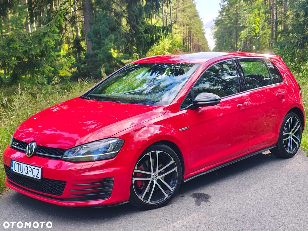 Volkswagen Golf - 13