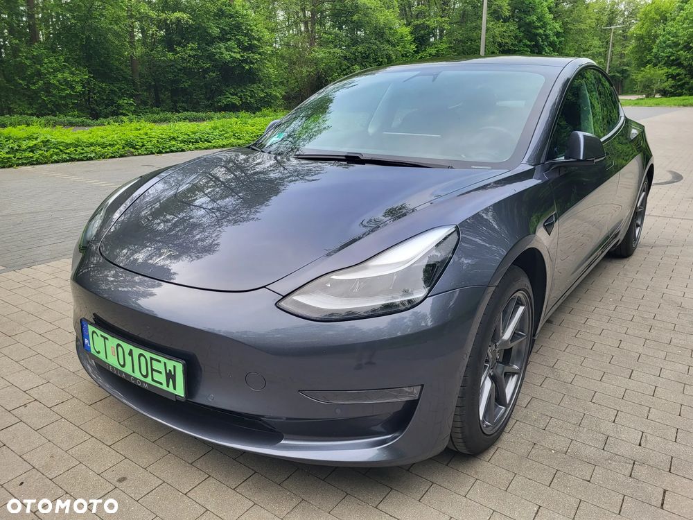 Tesla Model 3 - 13