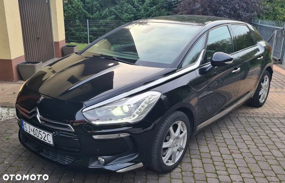 Citroën DS5 2.0 HDi SportChic - 1
