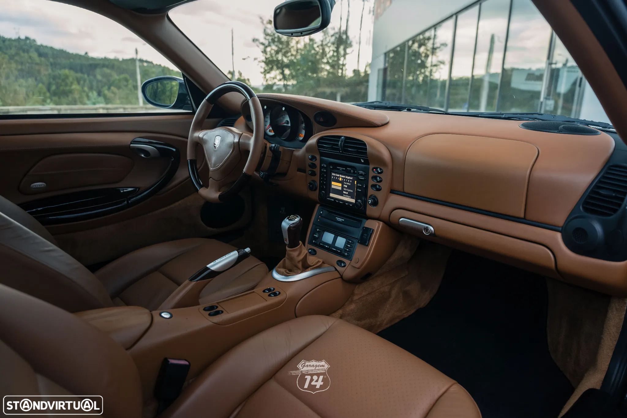 Porsche 911 (996) Carrera 4 S - 11