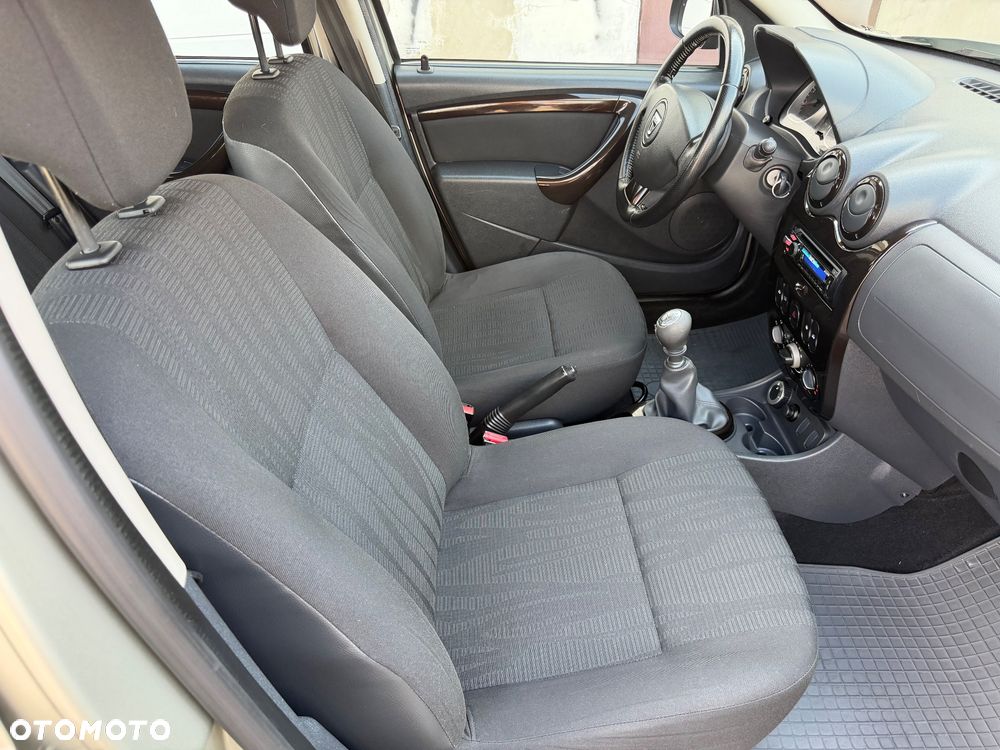 Dacia Duster 1.5 dCi SL Delsey 4x4 - 21